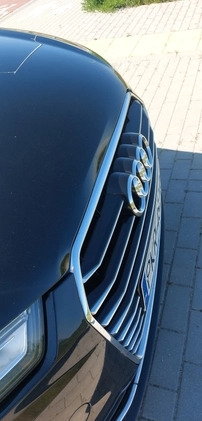 Audi A6 cena 59900 przebieg: 240093, rok produkcji 2015 z Ełk małe 379